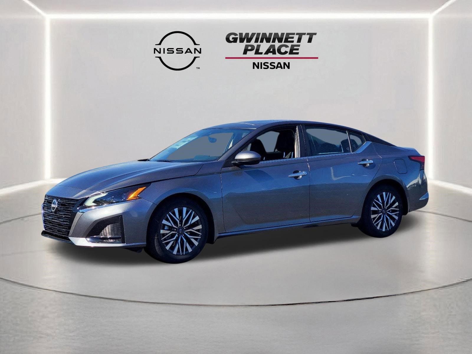 New 2025 Nissan Altima 2.5 SV w/ SV Premium Package