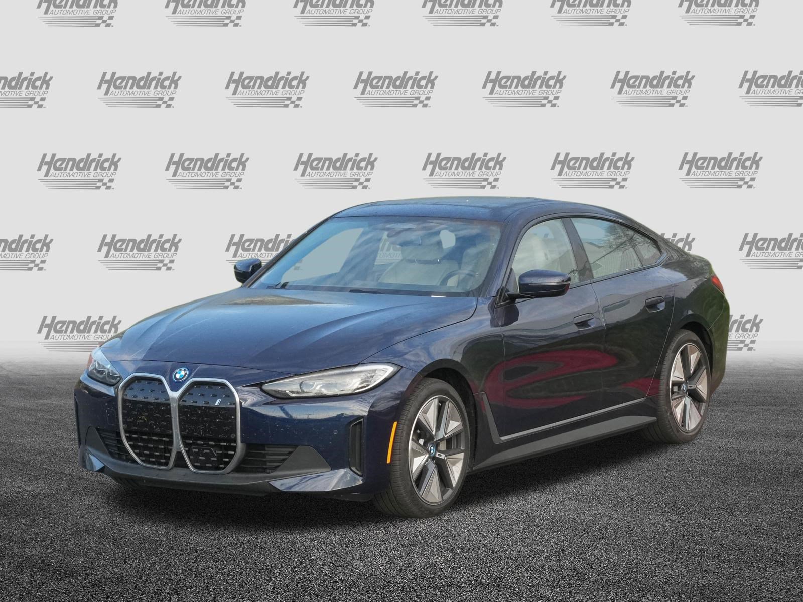 Used 2023 BMW i4 eDrive35 image 5
