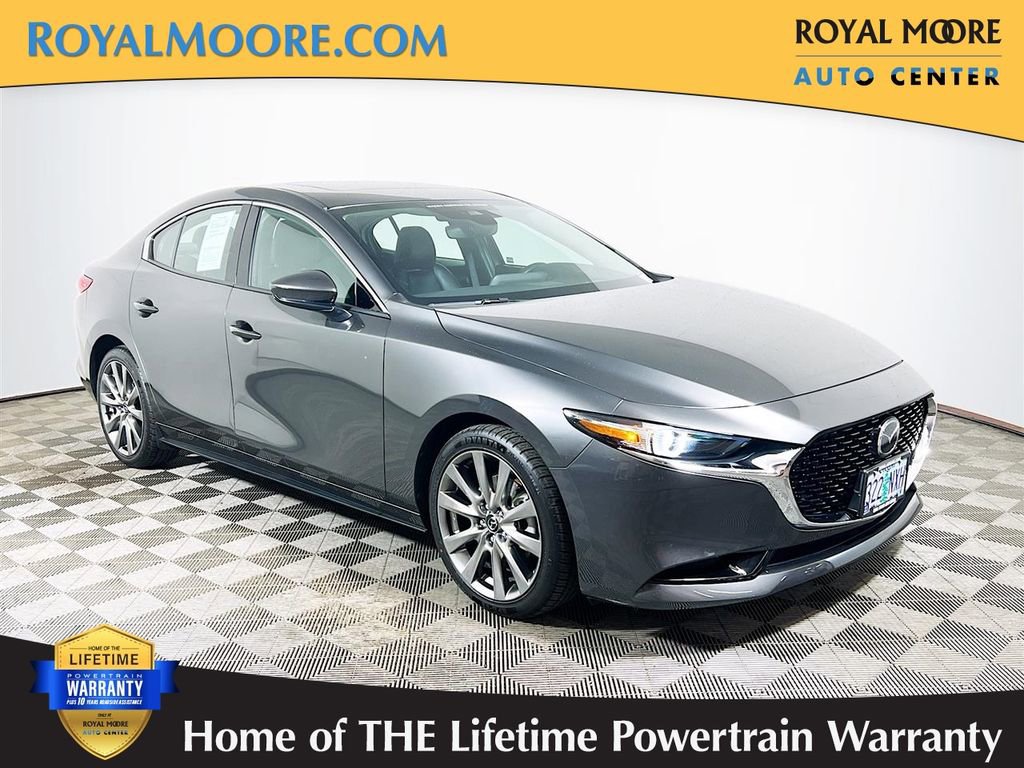 Used 2022 MAZDA MAZDA3 s image 1