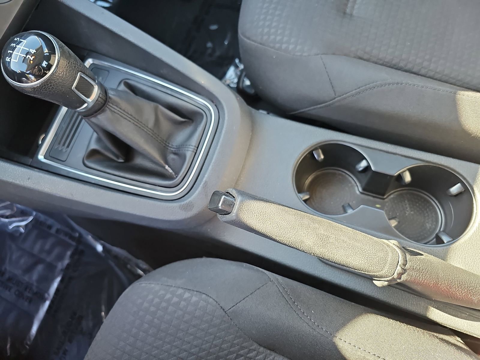 Used 2015 Volkswagen Jetta S image 22