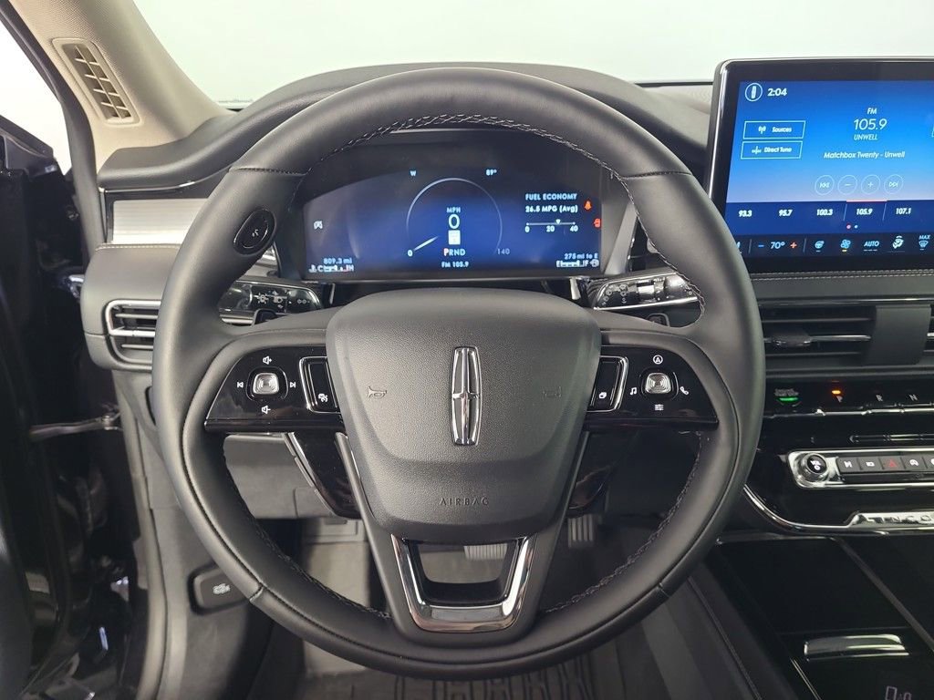 Used 2025 Lincoln Corsair AWD w/ Equipment Group 101A image 13