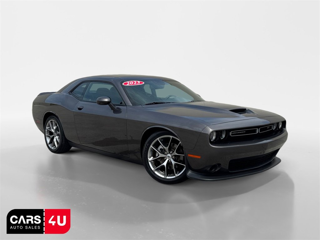 Used 2023 Dodge Challenger GT image 1
