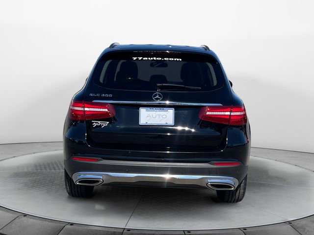 Used 2018 Mercedes-Benz GLC 300 image 4