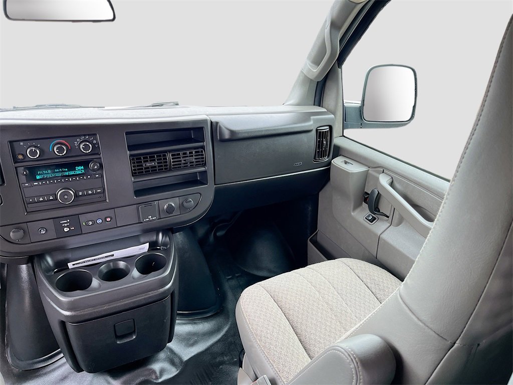 Used 2023 GMC Savana 2500 w/ Driver Convenience Package image 21