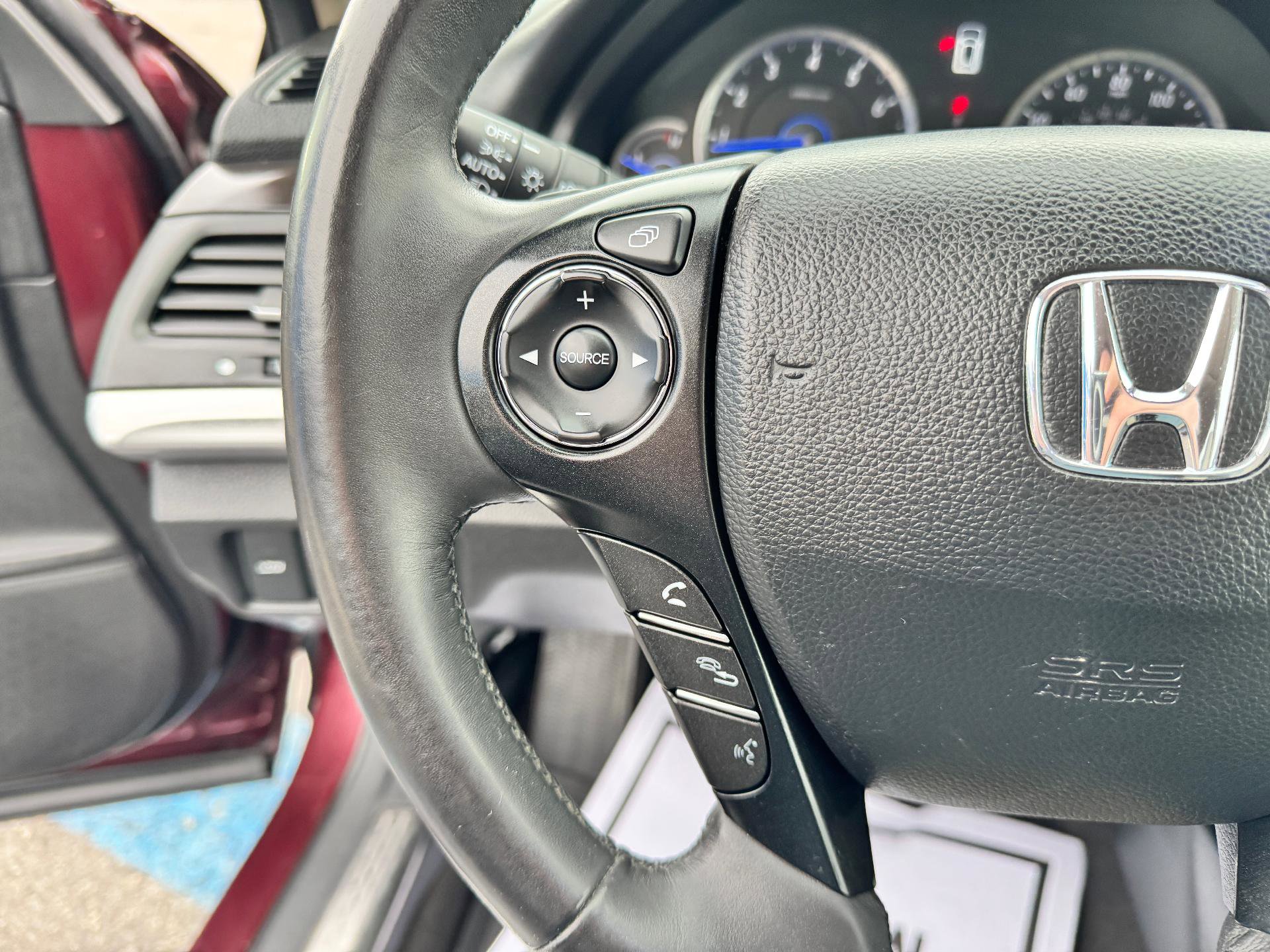 Used 2013 Honda Crosstour EX-L image 23