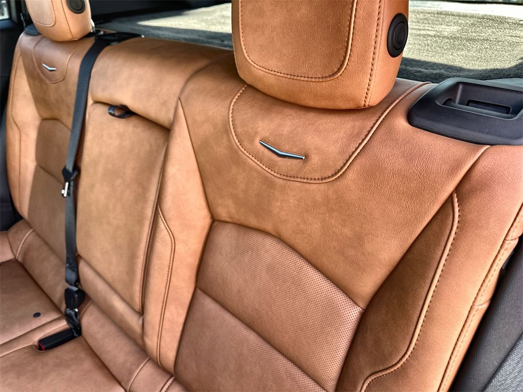 Used 2021 Cadillac XT4 Sport image 18