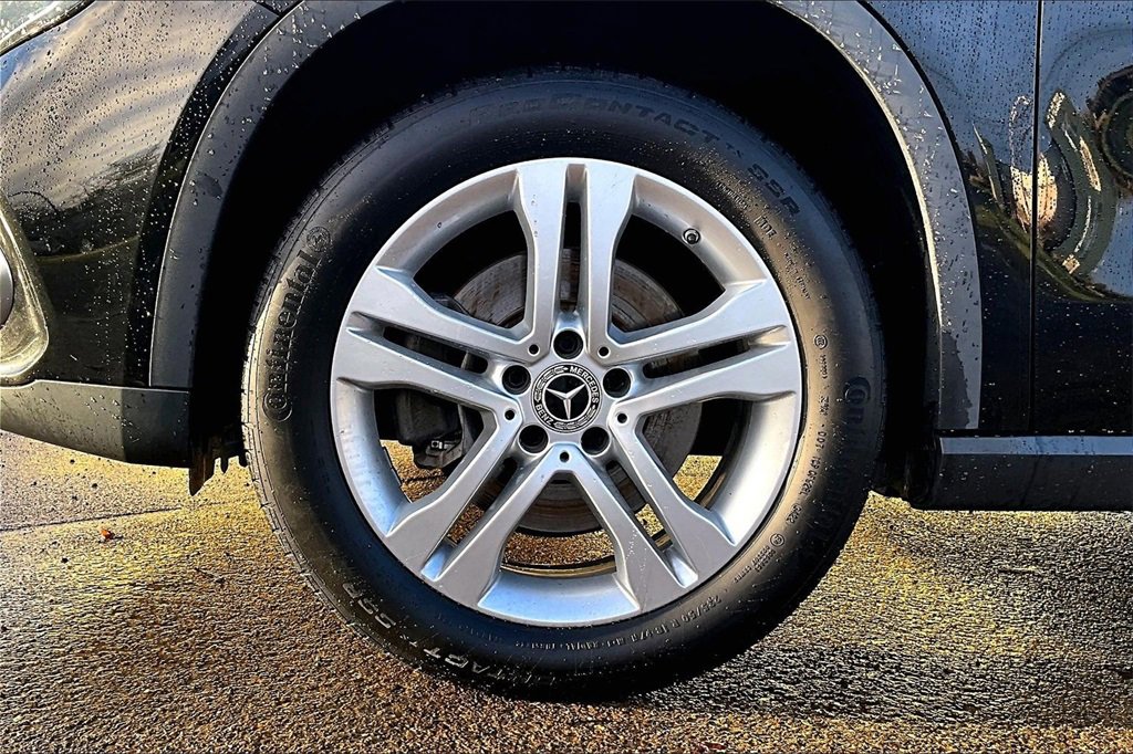 Used 2018 Mercedes-Benz GLA 250 4MATIC image 12