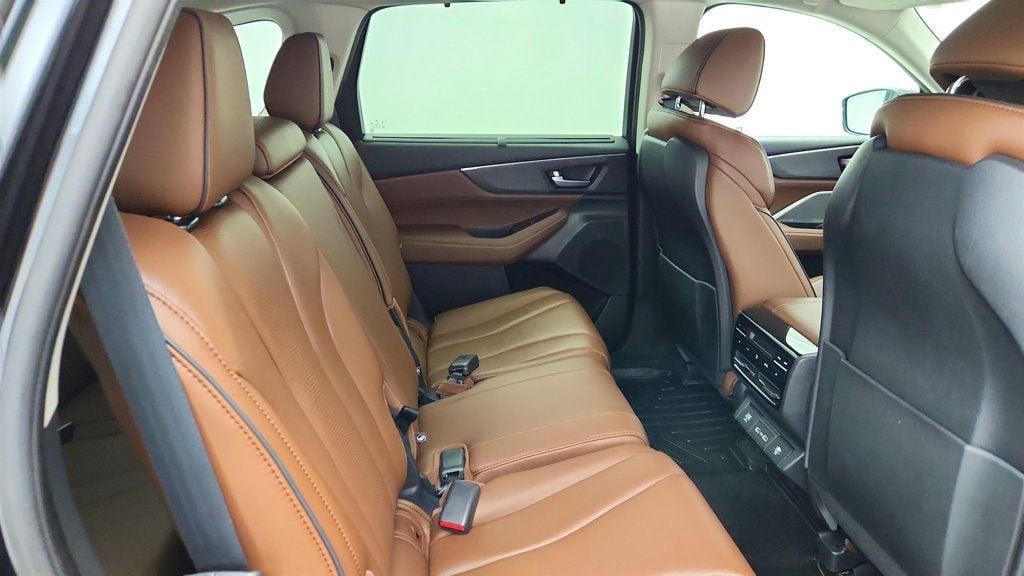 Used 2022 Acura MDX SH-AWD w/ Advance Package image 24