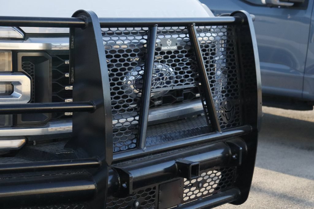 Used 2024 Ford F350 Lariat w/ Lariat Ultimate Package AWD/4WD image 3