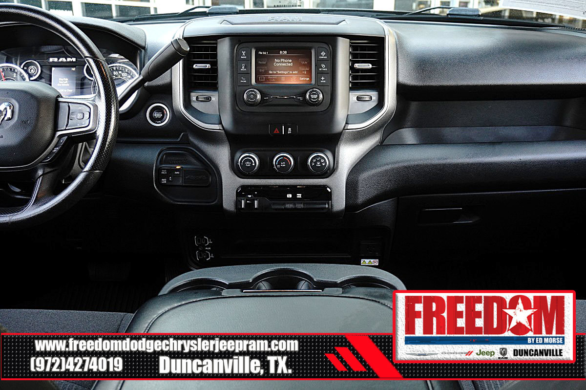 Used 2024 RAM 3500 Tradesman w/ Chrome Appearance Group AWD/4WD image 18