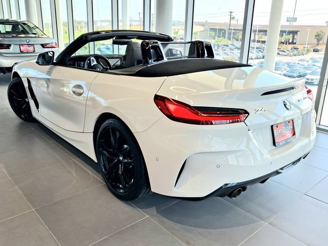 New 2026 BMW Z4 sDrive30i w/ Premium Package RWD image 9