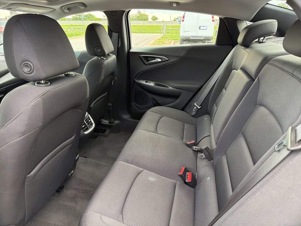 Certified 2021 Chevrolet Malibu LT FWD image 13
