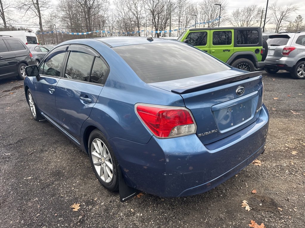 Used 2014 Subaru Impreza 2.0i Premium w/ All-Weather Package w/CVT image 9