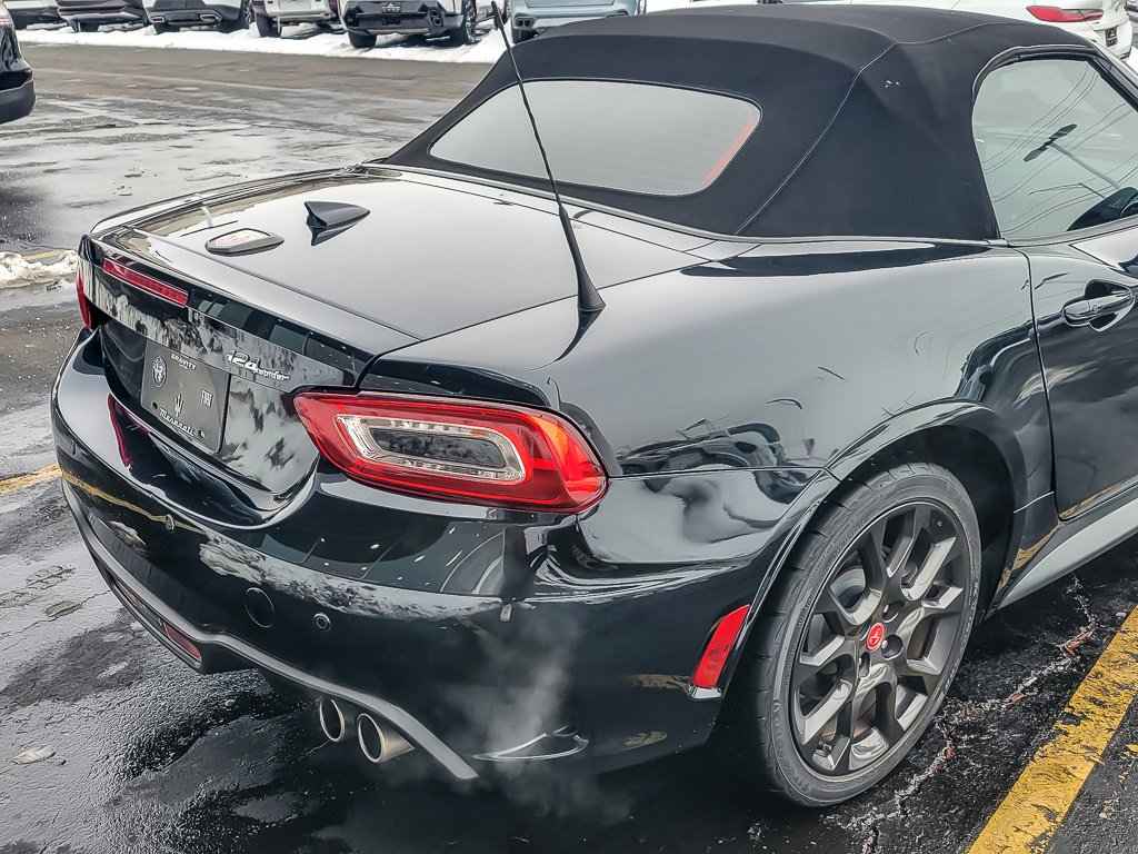 Used 2020 FIAT 124 Spider Abarth w/ Convenience Group image 6