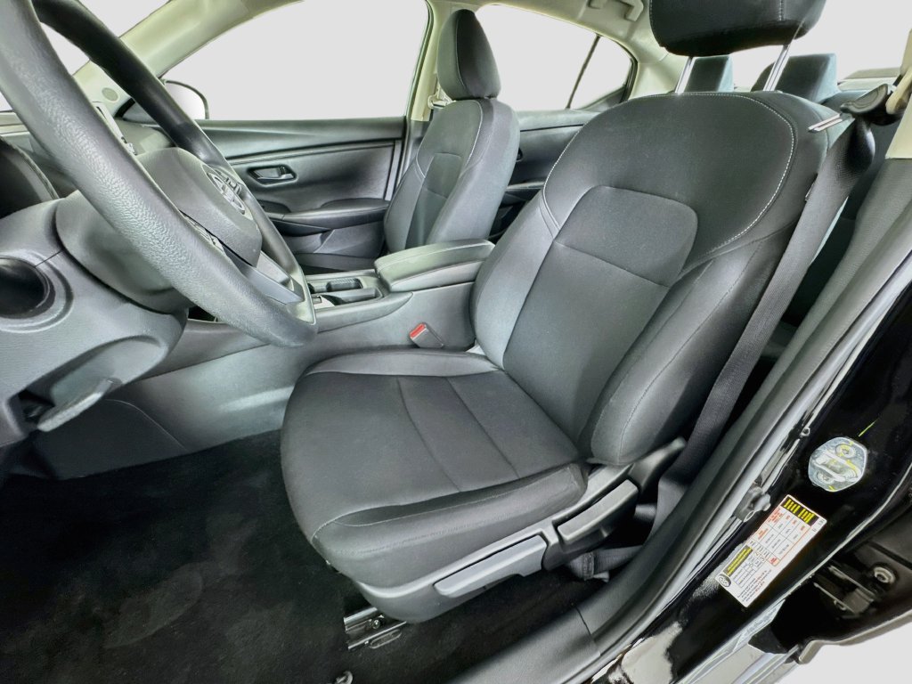 Used 2025 Nissan Sentra S FWD image 11