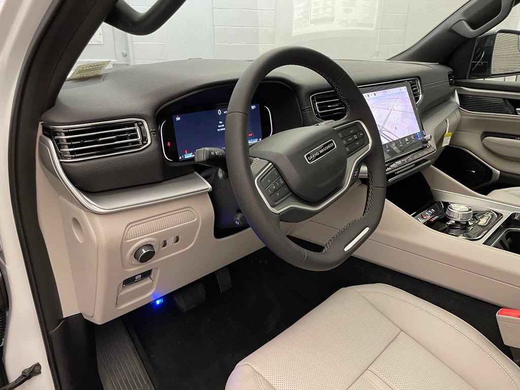 New 2026 Jeep Grand Wagoneer 2WD w/ Premium Group I image 18