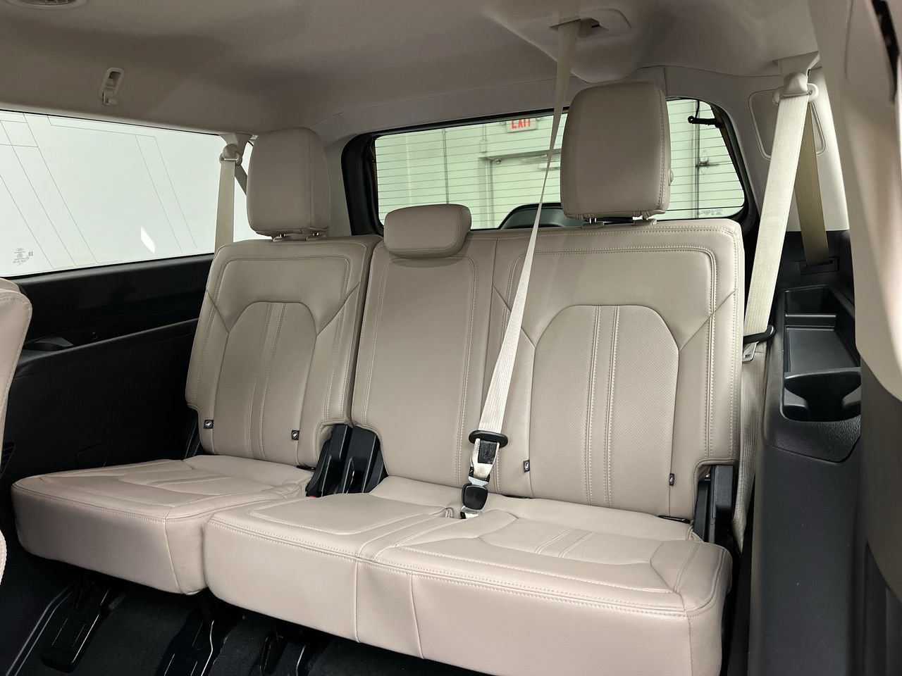 Used 2024 Ford Expedition Max Limited w/ Excursion Package AWD/4WD image 15