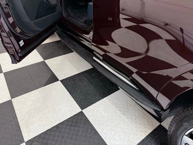 Used 2025 Cadillac Escalade IQ Luxury 2 w/ LPO, Premium Carpet Package image 34