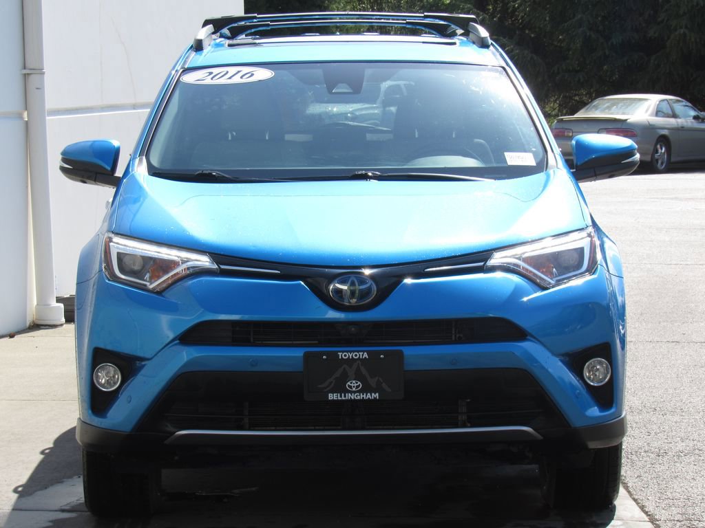 Certified 2016 Toyota RAV4 Limited w/ Advanced Technology Package AWD/4WD image 3