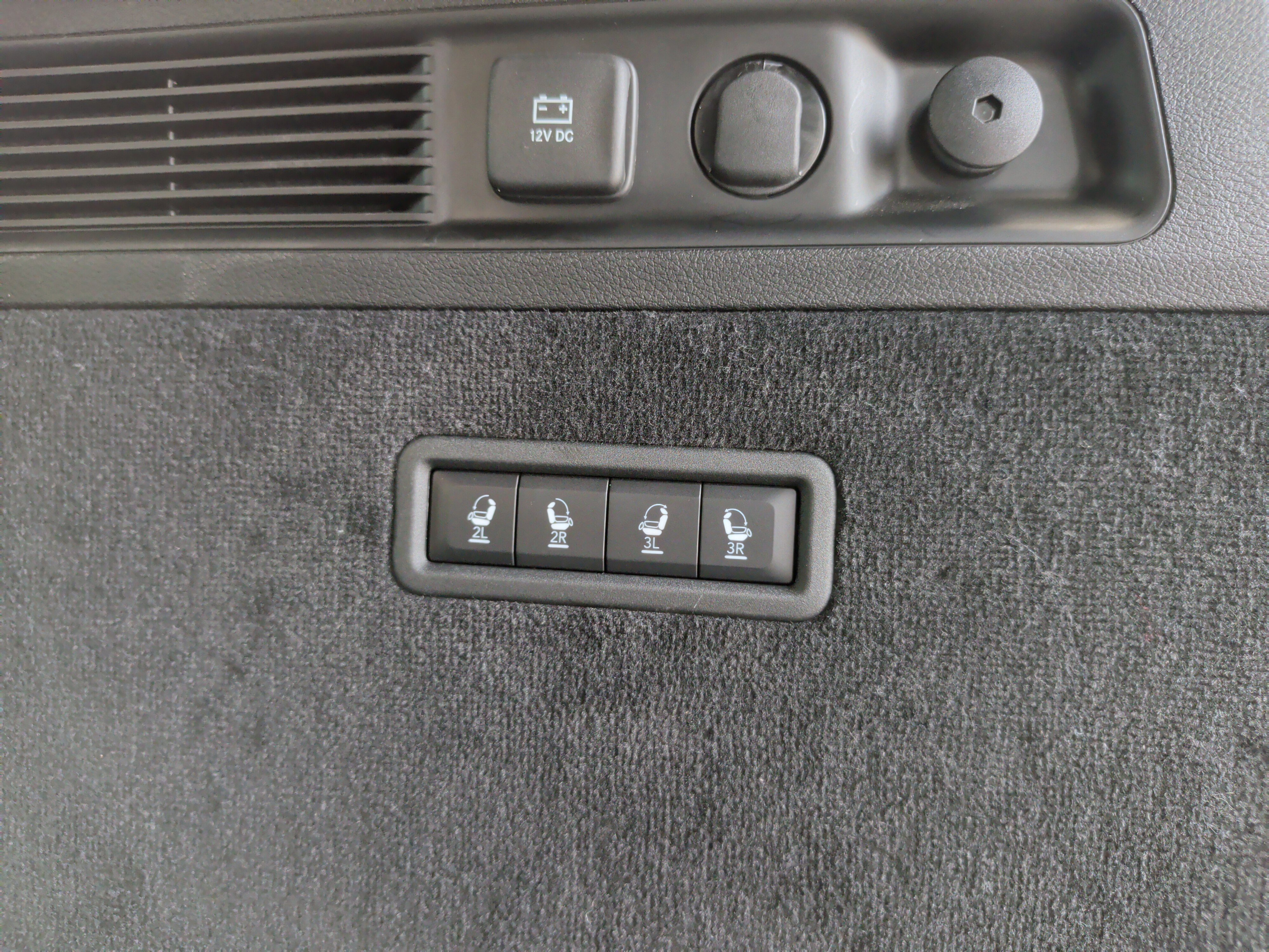 Used 2023 Jeep Grand Wagoneer Series III image 42