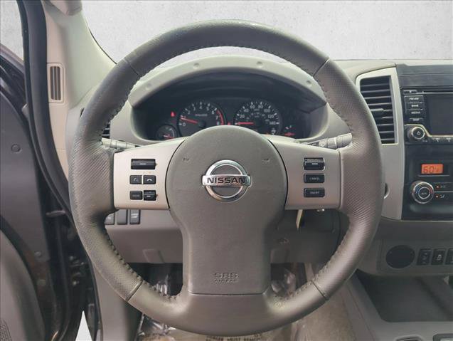 Used 2016 Nissan Frontier SV w/ SV Value Truck Package RWD image 11