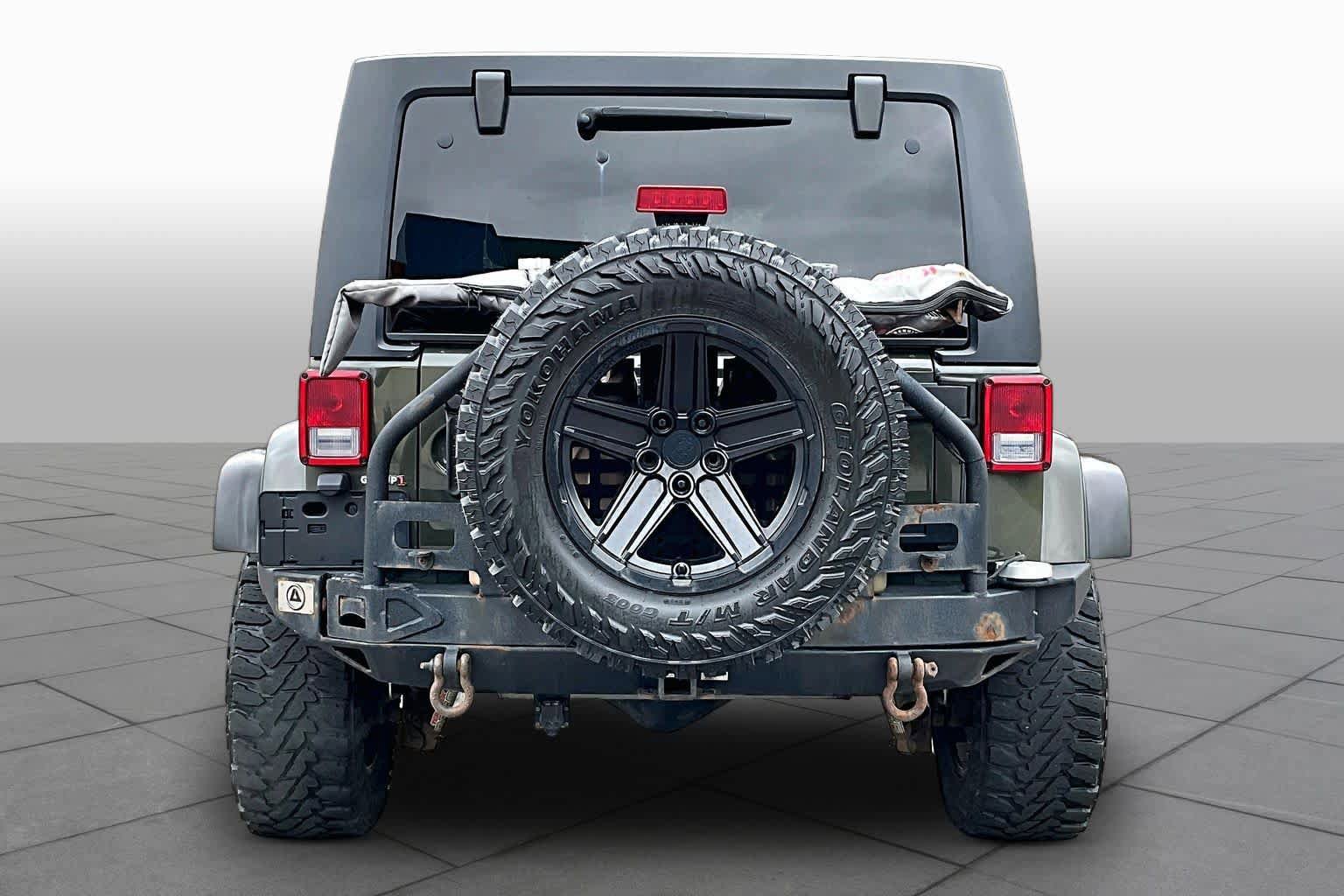 Used 2015 Jeep Wrangler Unlimited Sahara w/ Dual Top Group image 5