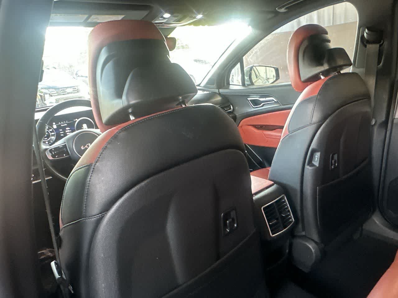 Used 2024 Kia Sportage SX FWD image 23