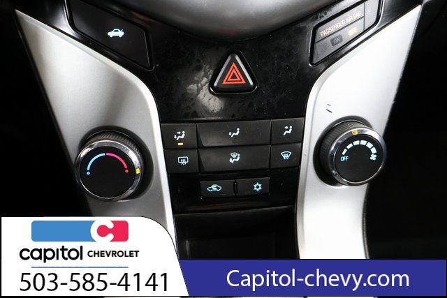 Used 2016 Chevrolet Cruze LT w/ Technology Package image 20