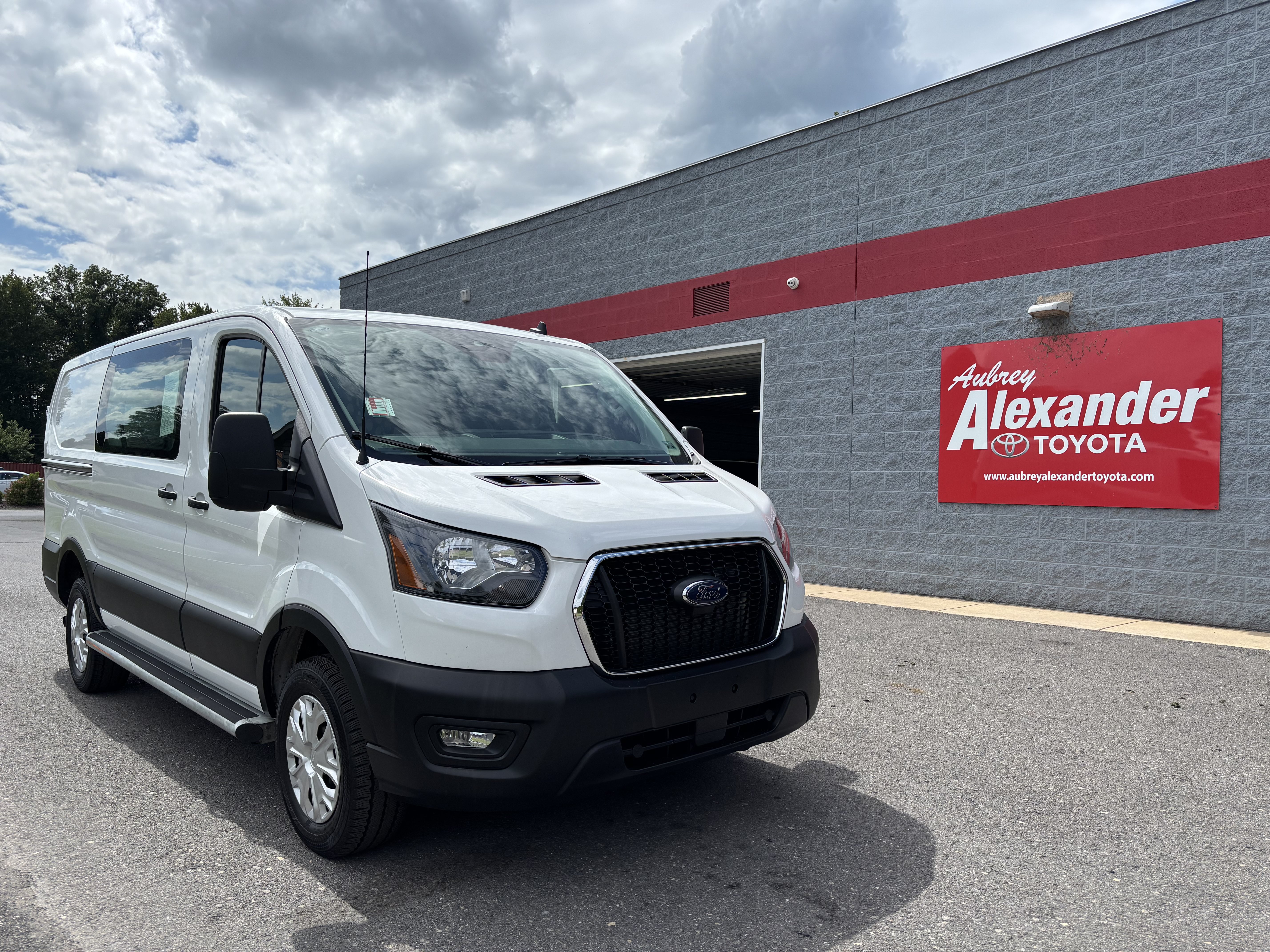 Used 2025 Ford Transit 250 Low Roof w/ Exterior Upgrade Package