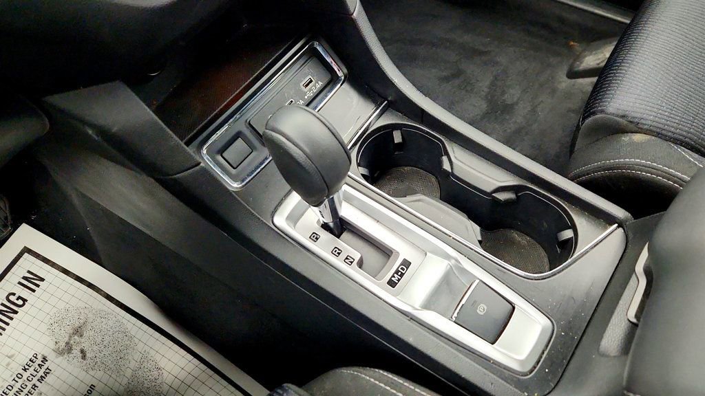 Used 2024 Subaru Ascent Premium w/ Convenience Package AWD/4WD image 15