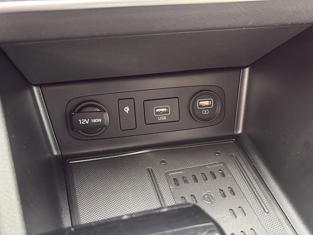 Used 2020 Hyundai Sonata SEL w/ Premium Package image 16