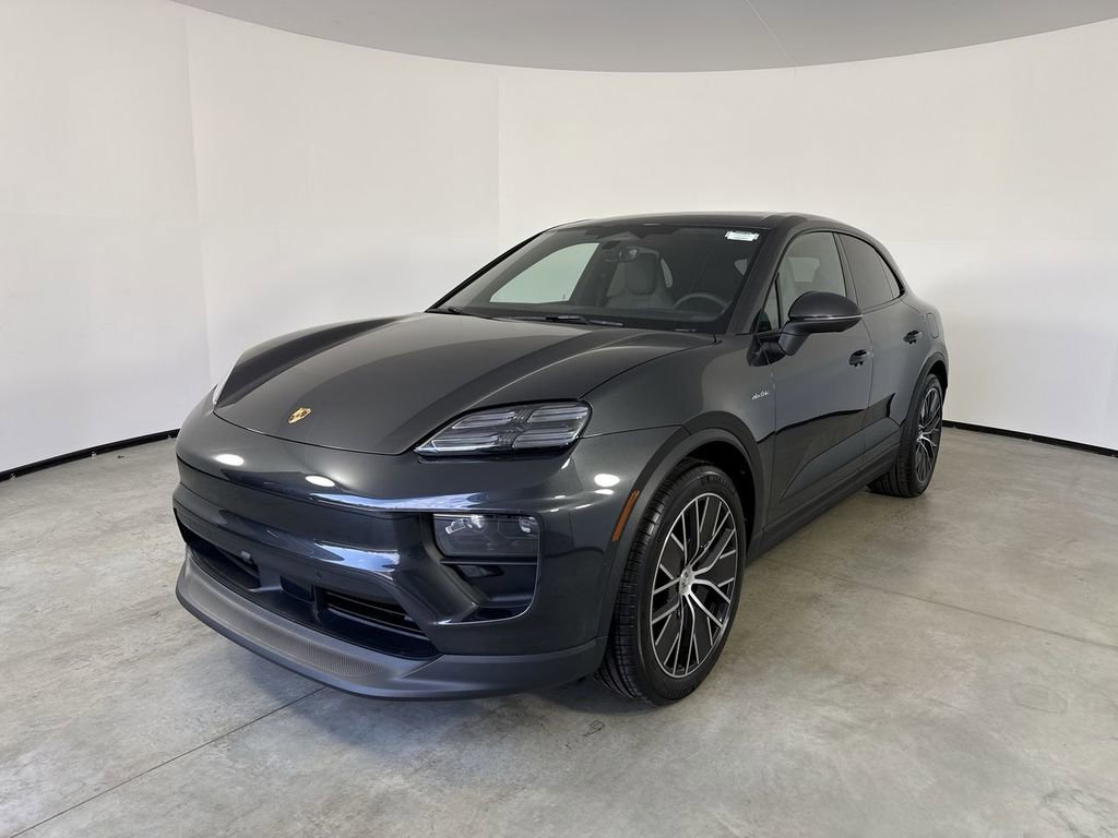 New 2026 Porsche Macan 4 Electric
