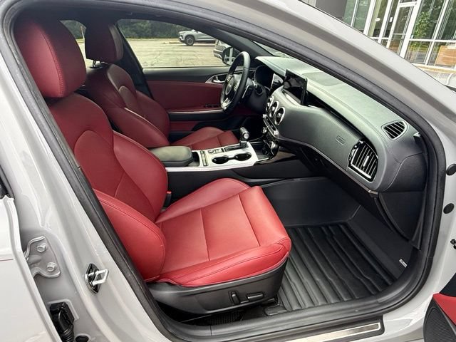 Used 2022 Kia Stinger GT1 w/ Red Interior Color Package RWD image 18