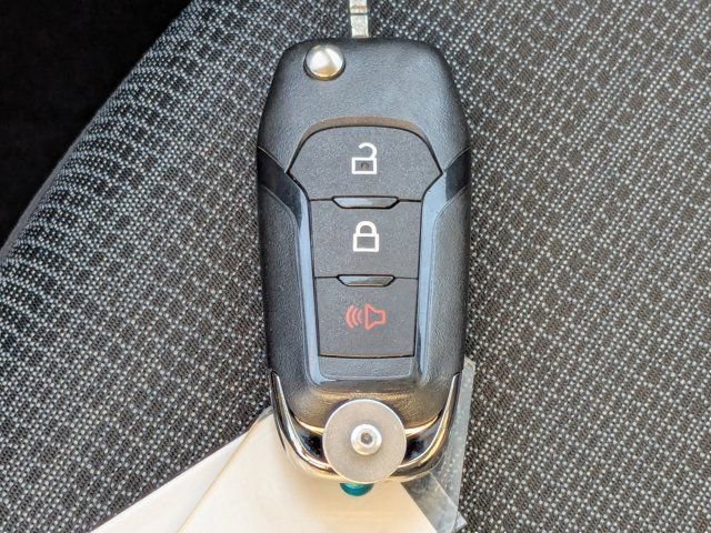 New 2026 Ford Maverick XL image 29