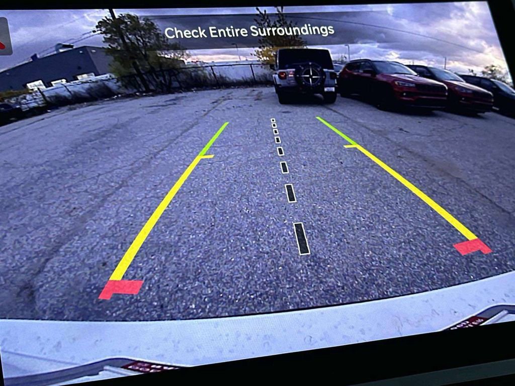 New 2025 Jeep Grand Cherokee L Limited image 12