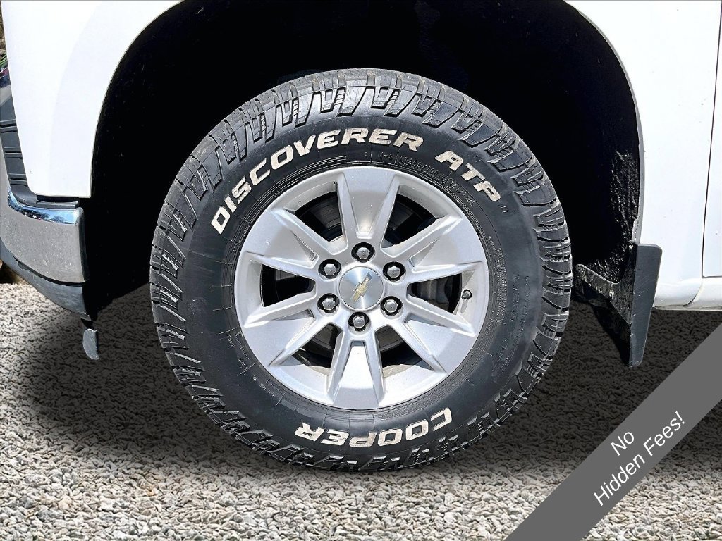 Used 2022 Chevrolet Silverado 1500 LT AWD/4WD image 9