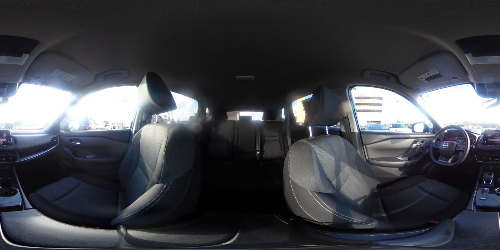 Used 2025 Nissan Rogue SV FWD image 44