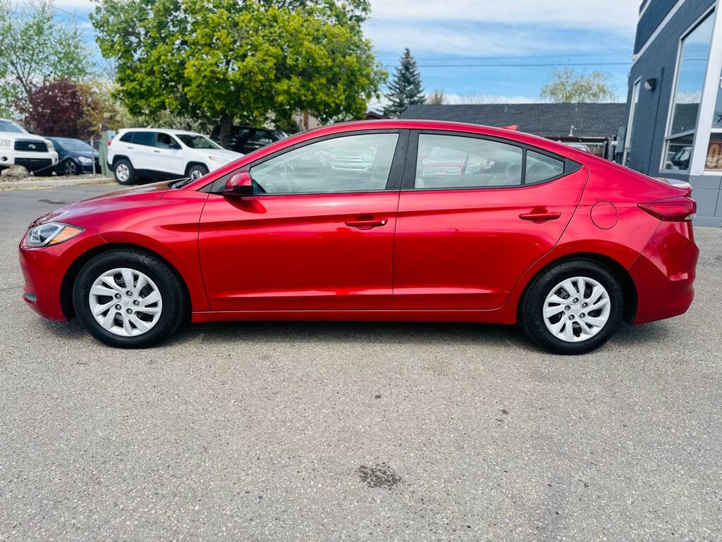 Used 2017 Hyundai Elantra SE image 4