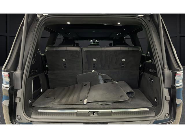 Used 2023 Jeep Grand Wagoneer Series II image 39