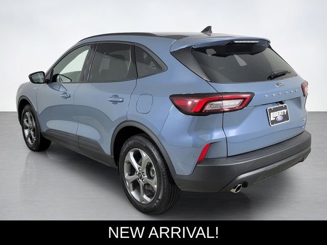 Used 2026 Ford Escape ST-Line AWD/4WD image 5