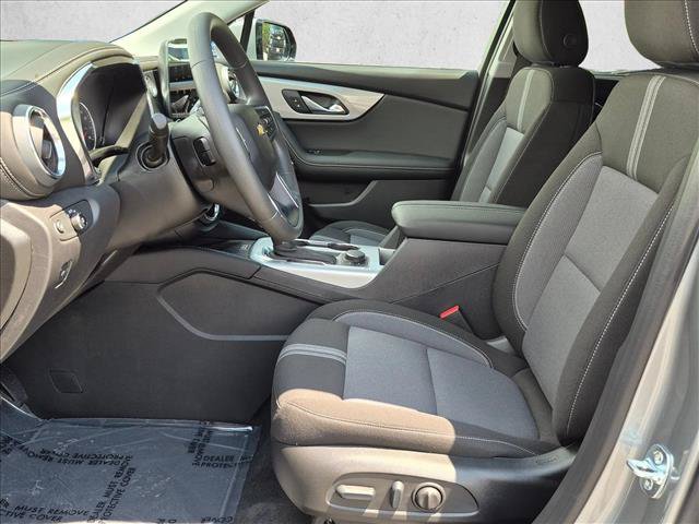 New 2026 Chevrolet Blazer LT w/ Convenience Package FWD image 4