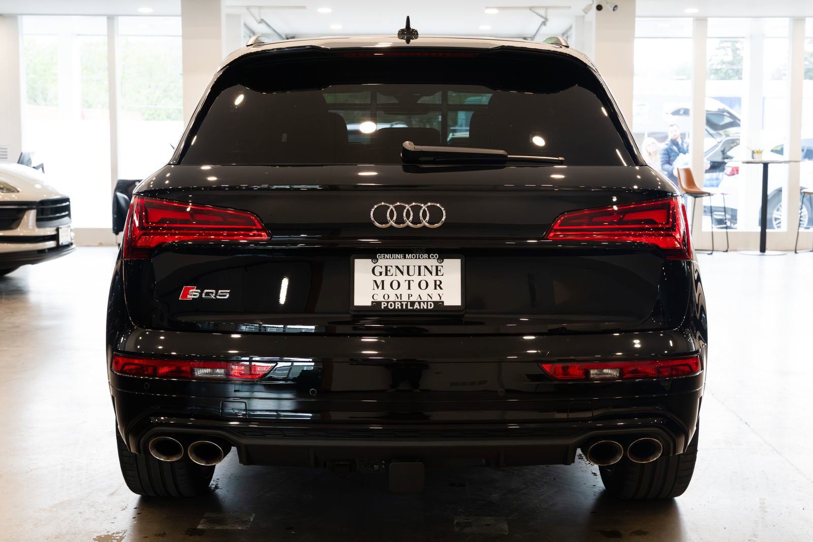 Used 2021 Audi SQ5 Premium Plus w/ Premium Plus Package AWD/4WD image 5