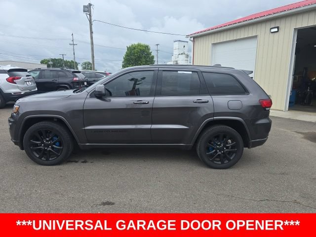 Used 2019 Jeep Grand Cherokee Altitude AWD/4WD image 6