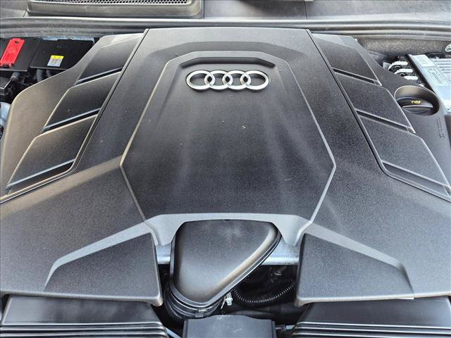Used 2022 Audi Q8 Prestige w/ Prestige Package AWD/4WD image 21