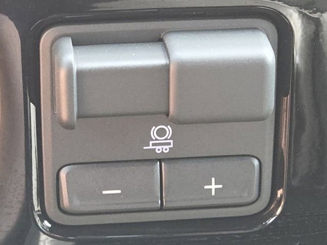 New 2026 Chevrolet Silverado 1500 RST w/ RST Select Package AWD/4WD image 7