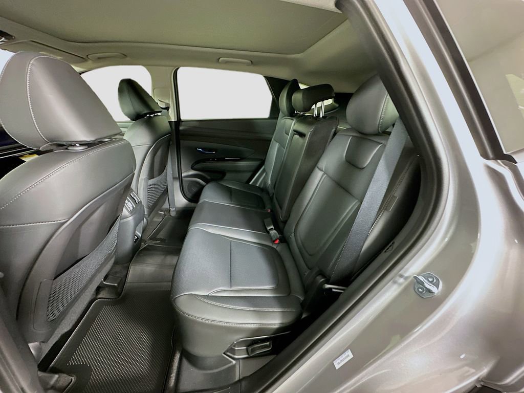 New 2026 Hyundai Tucson Limited image 17