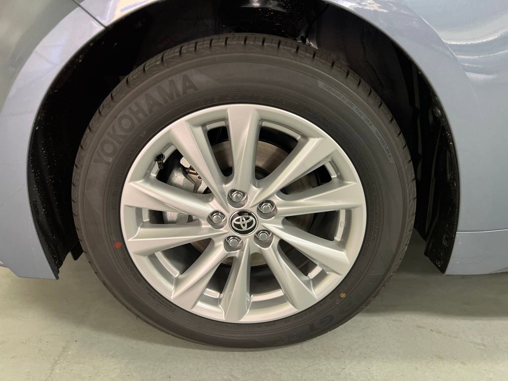 New 2026 Toyota Corolla LE FWD image 6