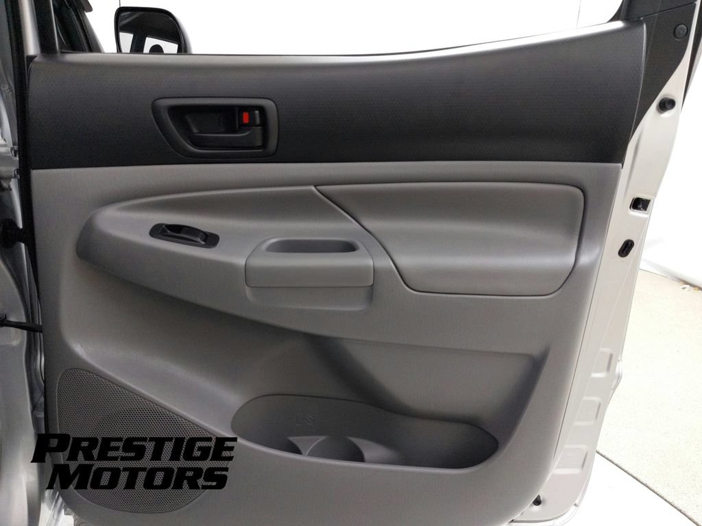 Used 2013 Toyota Tacoma 4x4 Double Cab w/ SR5 Pkg image 27
