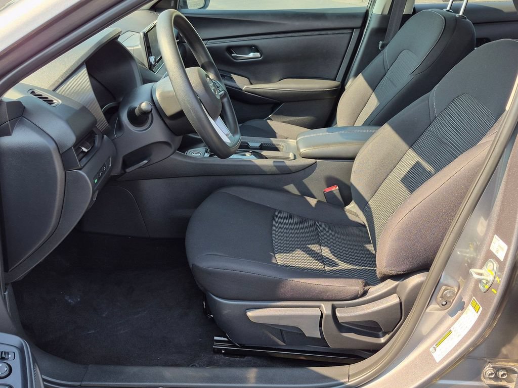 Used 2023 Nissan Sentra S FWD image 11
