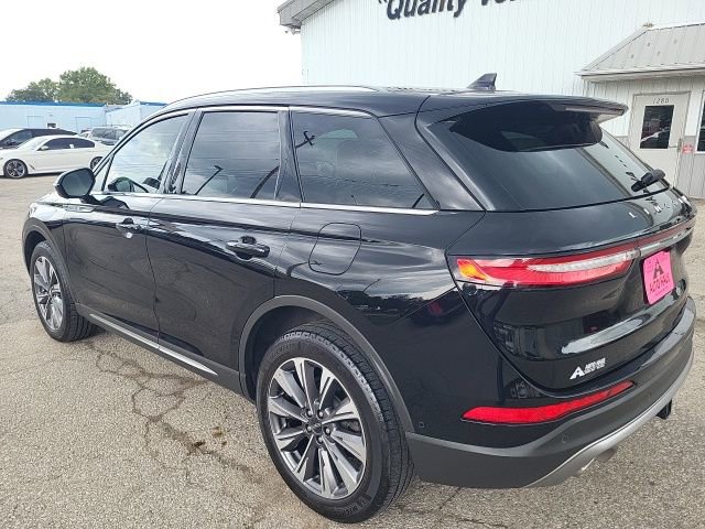 Used 2021 Lincoln Corsair Reserve w/ Equipment Group 201A image 10